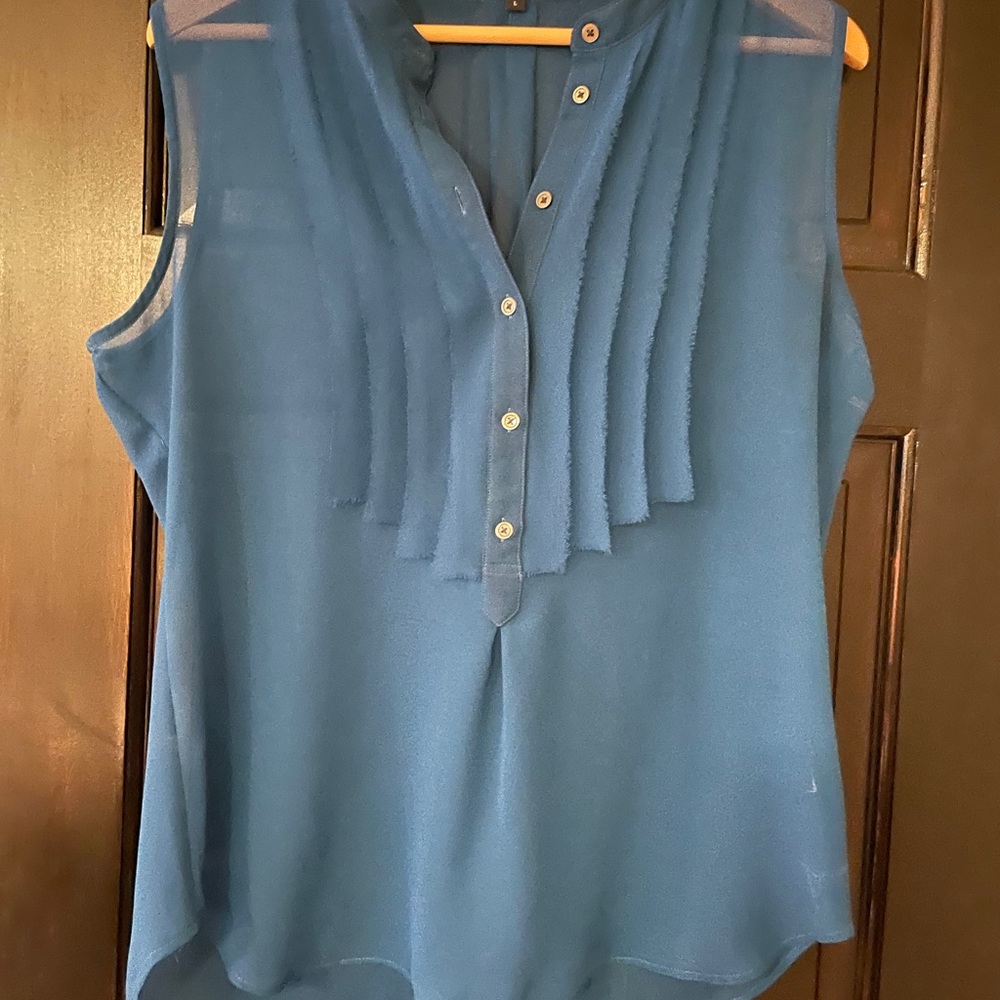 Gap teal sleeveless blouse